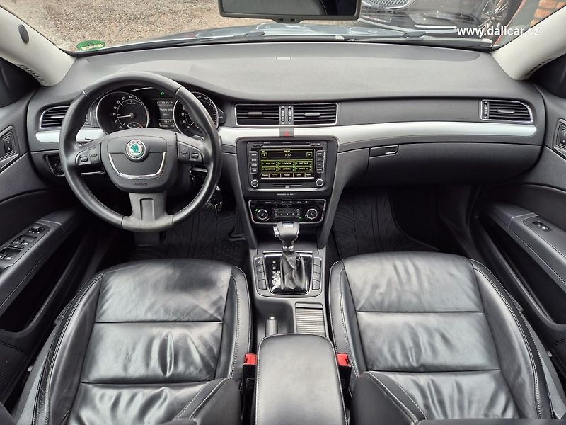Škoda Superb (2012) 2.0TDi 125KW ELEGANCE XENON - fotka 22 z 50