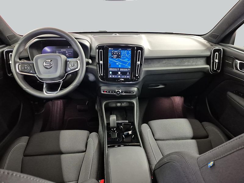 Volvo XC40 Recharge 69 kWh Ultimate - fotka 13 z 19