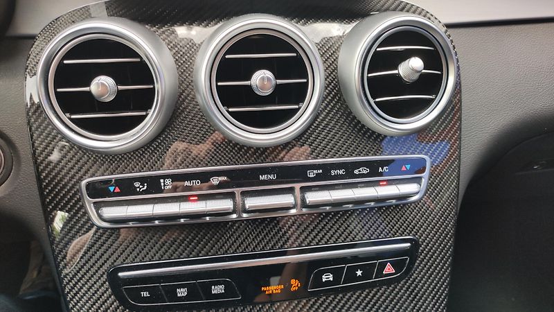 Mercedes-Benz GLC (2022) mild Hyb AMG. - fotka 16 z 31