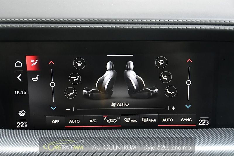 Alfa Romeo Stelvio 2.2 D154kW Veloce AT8-Q4 - fotka 43 z 56