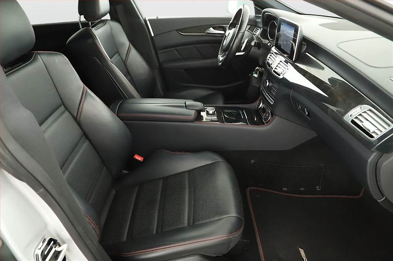 Mercedes-Benz CLS (2016) 350 d 4MATIC, 4X4, Automat - fotka 7 z 19
