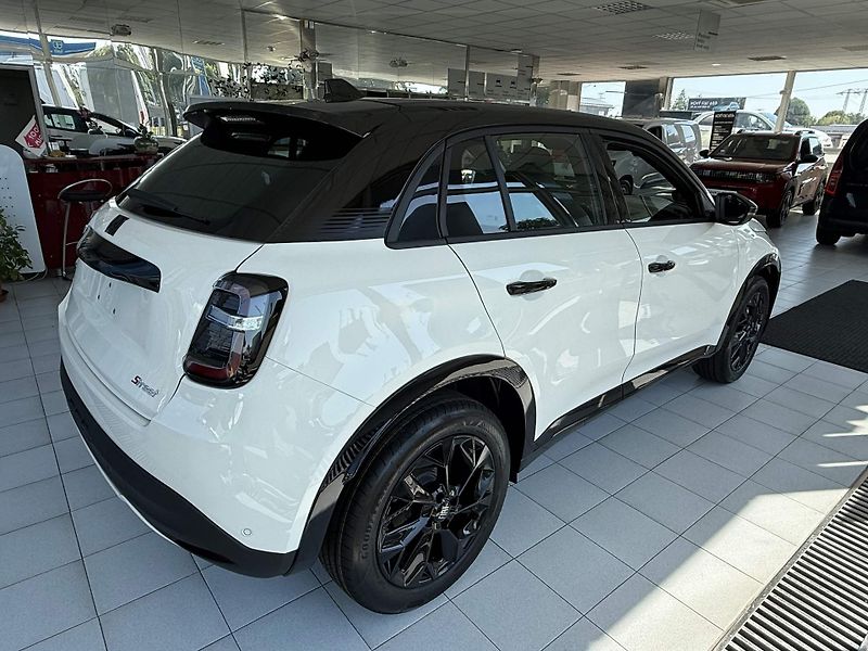 Fiat 600 (2026) Street 1.2 Turbo 100k - fotka 7 z 9