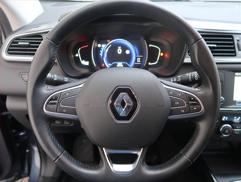 Renault Kadjar (2017) 1.2 TCe, Automat, ČR,1.maj - fotka 17 z 20