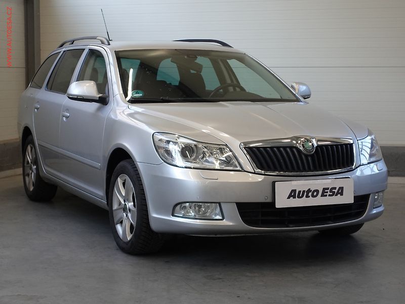 Škoda Octavia (2009) 1.4TSi, Xenon, AC - fotografie inzerátu