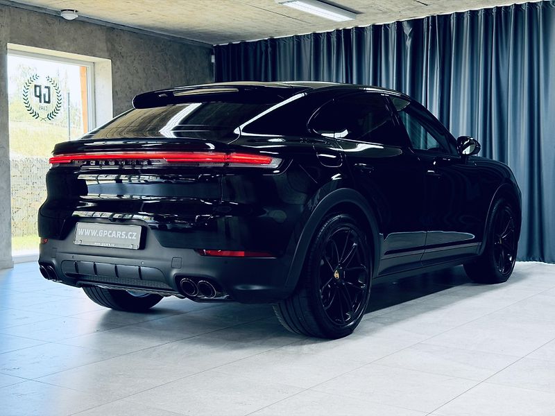 Porsche Cayenne (2024) S LIGHTWEIGHT CARBON HUD MAX V - fotka 6 z 42