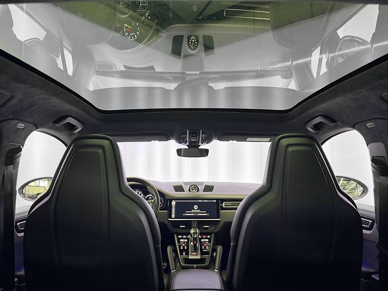 Porsche Cayenne TURBO S E-HYBRID COUPE, 500KW, - fotka 32 z 36