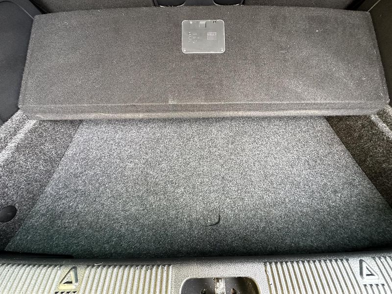 Škoda Yeti (2011) 1.2TSI/77kW *XENON*2.Maj.* 4x2 - fotka 27 z 36