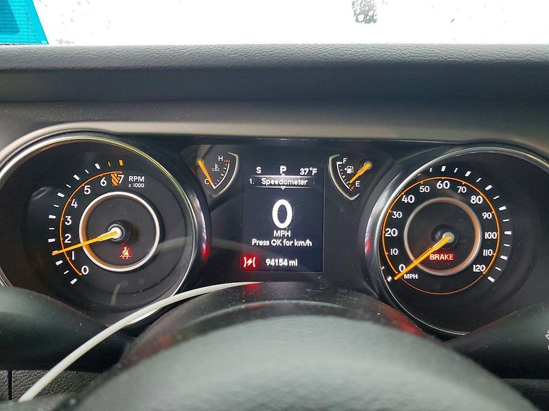 Jeep Wrangler (2019) SPORT - fotka 9 z 11