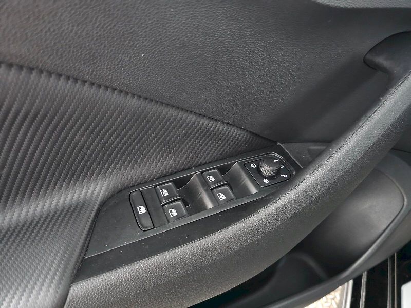 Škoda Scala (2025) 1.5TSi 110kW DSG MONTE CARLO T - fotka 26 z 35
