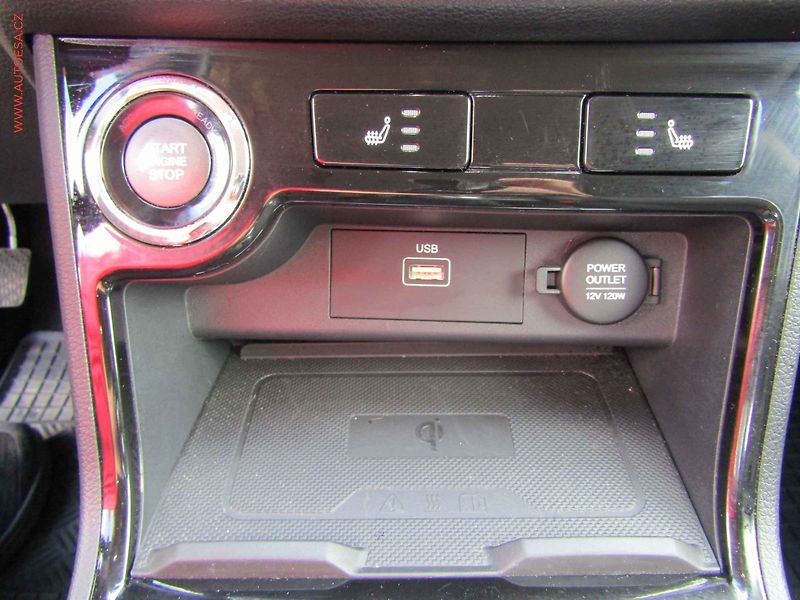 SsangYong Korando (2025) 1.5 T-GDI, ČR, STK1/29 - fotka 13 z 19