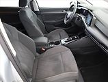 Volkswagen Golf (2024) 1.5 eTSI - náhled 7