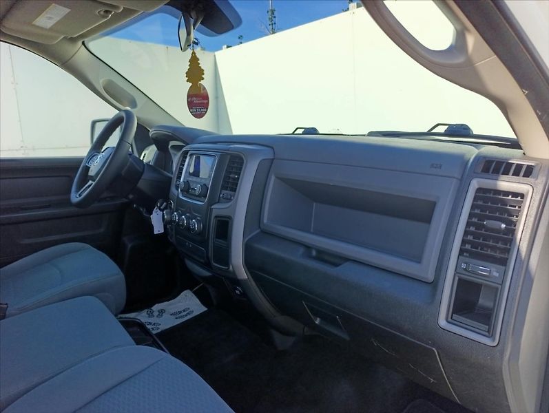 Dodge RAM 1500 3,6 i 4x4 Automat 6míst Tažné - fotka 29 z 35
