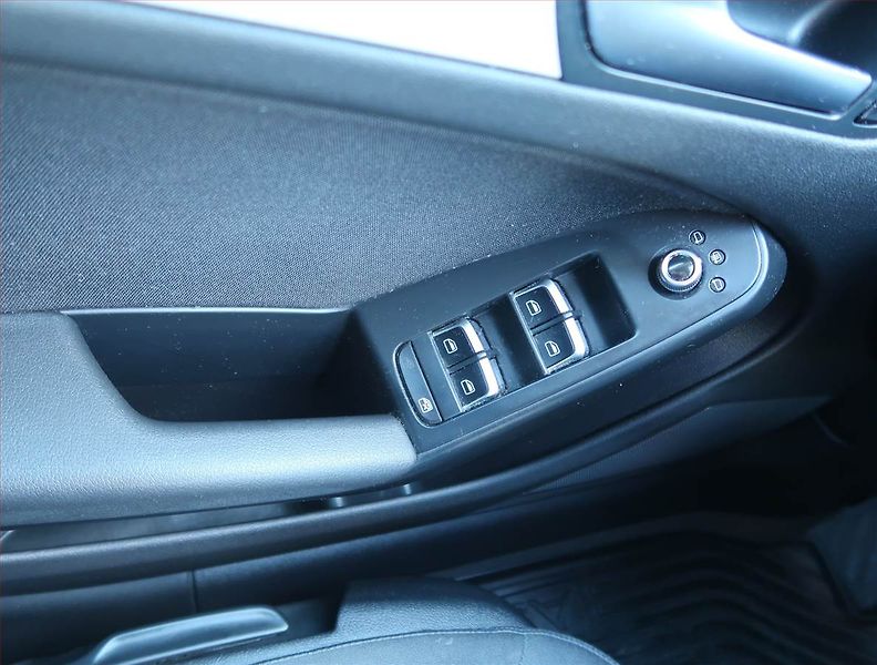 Audi A5 (2016) 1.8 TFSI, Bi-Xenony, Tempomat - fotka 15 z 15