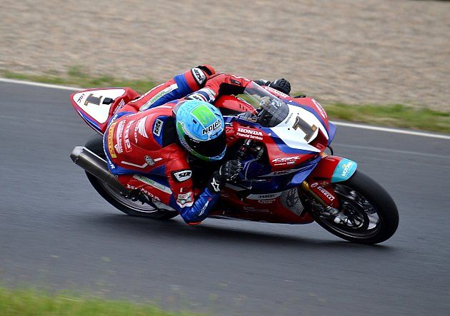 Florian Alt jezdící s Hondou CBR 1000 RR-R., zdroj: Deník/Edvard Beneš
