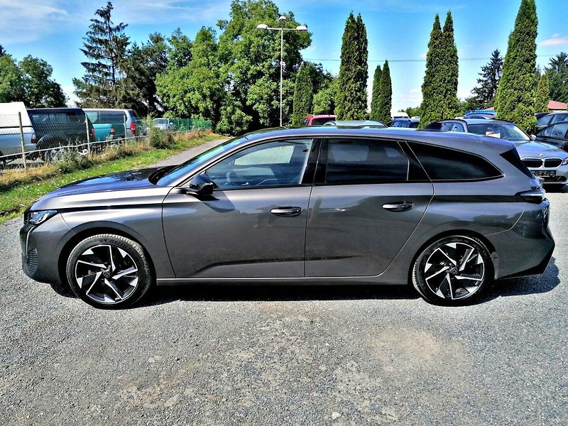 Peugeot 308 (2022) 1.5 BlueHdi Allure A/T - fotka 6 z 29