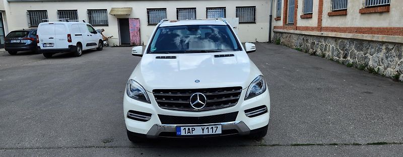 Mercedes-Benz Třídy M (2015) ML*350D*4M*20*TAŽNÉ*ADAPT*ASIS - fotka 9 z 50