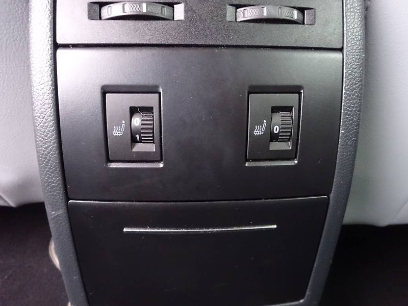 Škoda Octavia (2008) 2,0 TDi/103kW Laurin & Klement - fotka 26 z 26