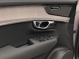 Volvo XC90 (2026) B5 AWD AUT BRIGHT PLUS 7míst - náhled 29