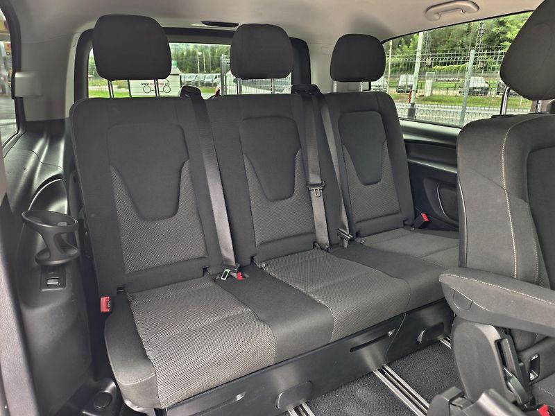 Mercedes-Benz Vito TOURER 116 4x4 LŮŽKOVÁ ÚPRAVA - fotka 12 z 26