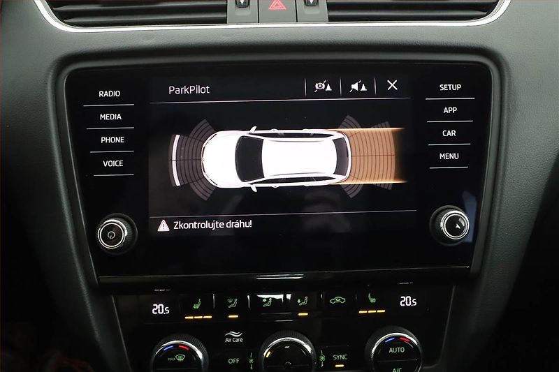Škoda Octavia (2020) Style 1.6 TDI, ČR,1.maj - fotka 10 z 15