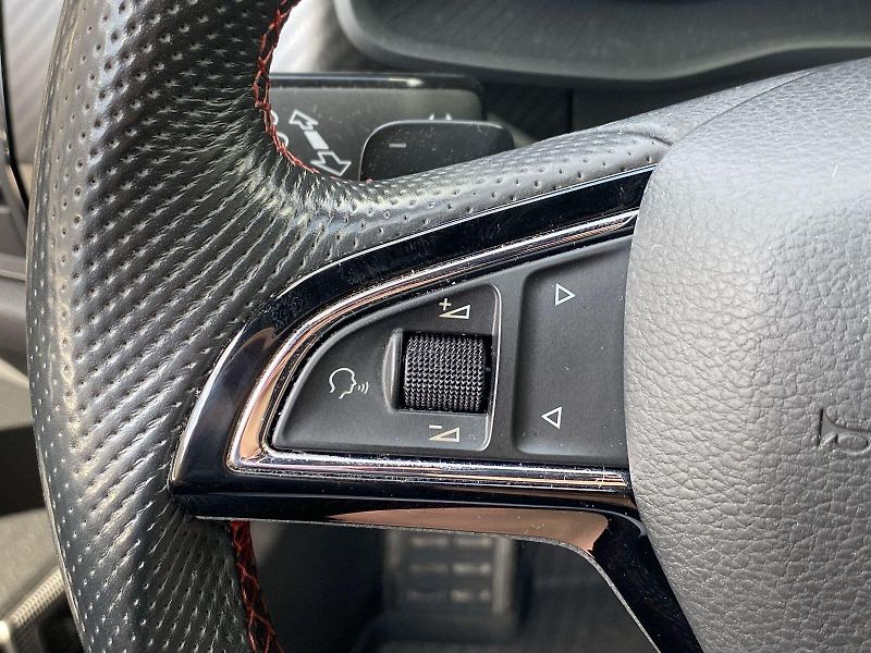 Škoda Kodiaq (2019) 2.0 TDI 4x4 DSG RS - fotka 27 z 37