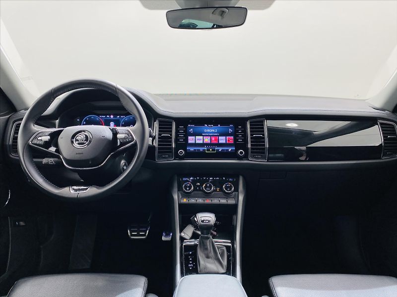 Škoda Kodiaq 2,0 TDI 147kW DSG 4x4 L&K - fotka 9 z 28
