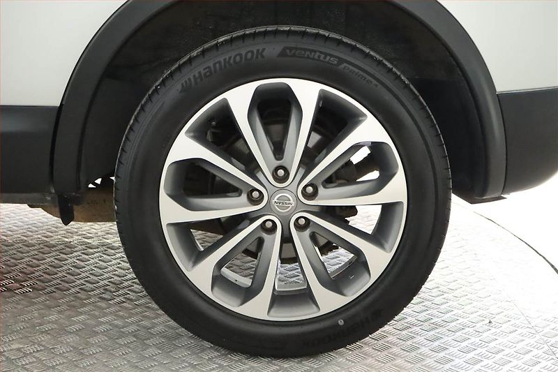 Nissan Qashqai (2009) 1.6, Serv.kniha, Navi - fotka 15 z 20