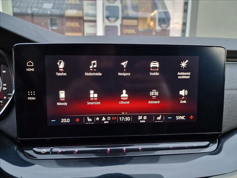 Škoda Octavia 2.0 TDI DSG Style Sport,1.Maj - fotka 24 z 49