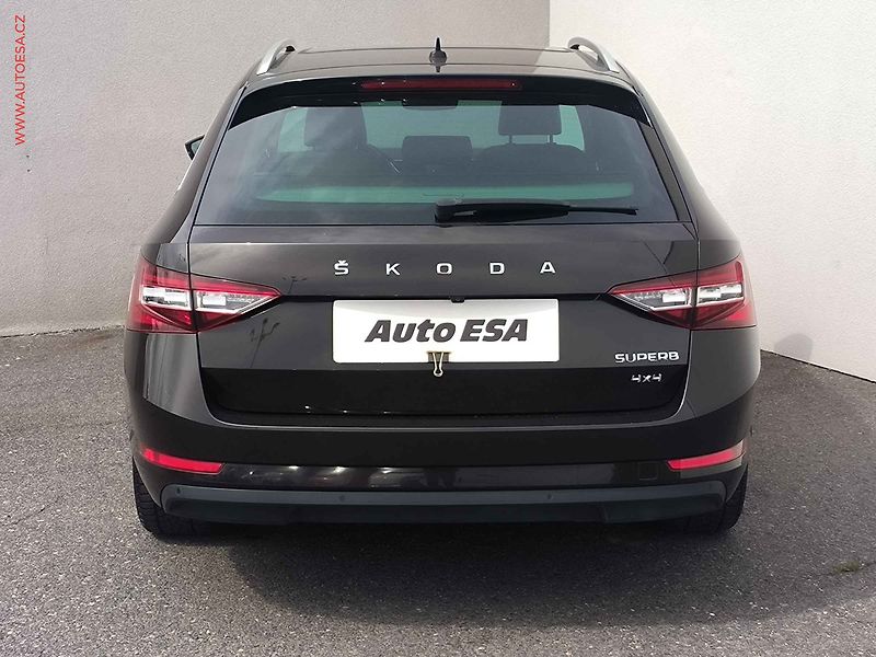 Škoda Superb (2019) 2.0 TDi 4x4, 2.maj,ČR, L&K - fotka 5 z 34