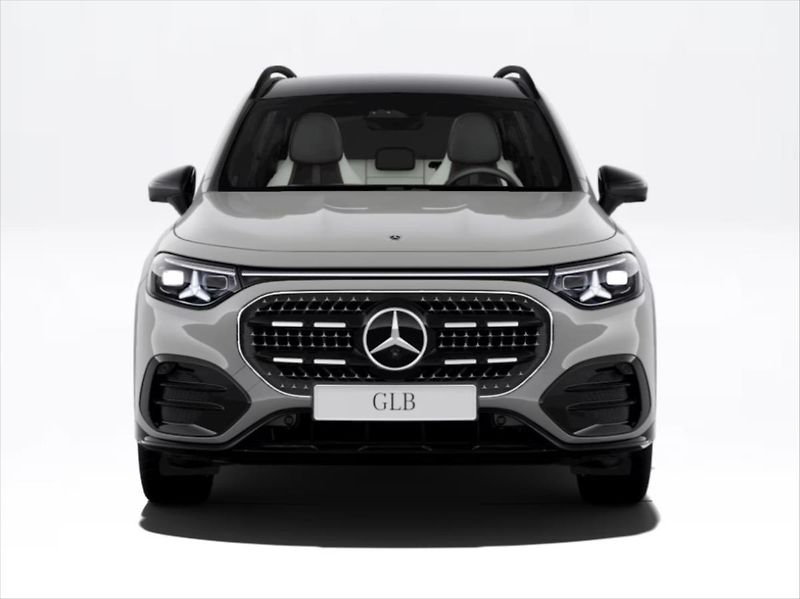 Mercedes-Benz GLB (2026) 1,5 220 4MATIC - fotka 2 z 9
