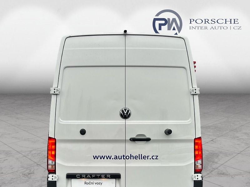 Volkswagen Crafter skříň 35 103kW 6G FWD SR - fotka 5 z 21