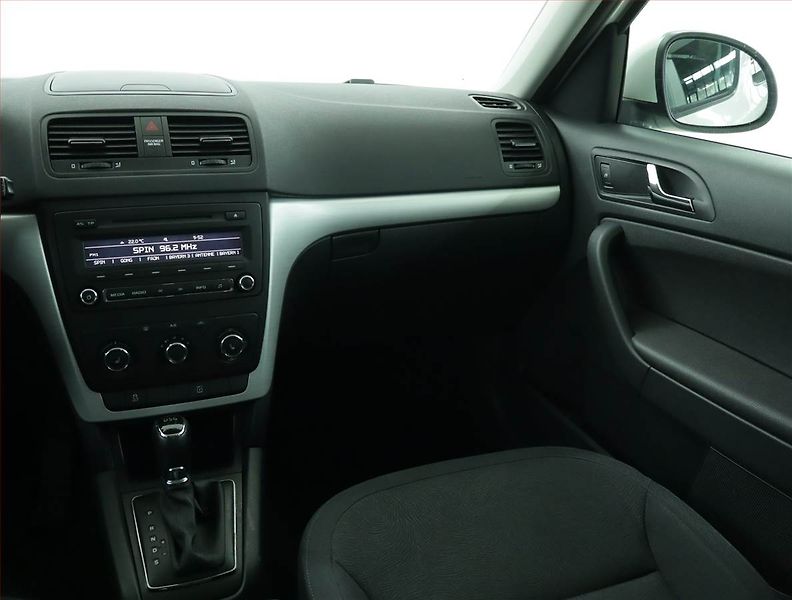 Škoda Yeti (2014) Ambition 1.4 TSI, Automat - fotka 8 z 16