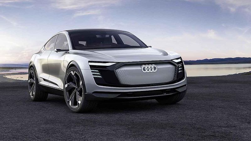 Neoficiální grafická ilustrace konceptu Audi Type C8.