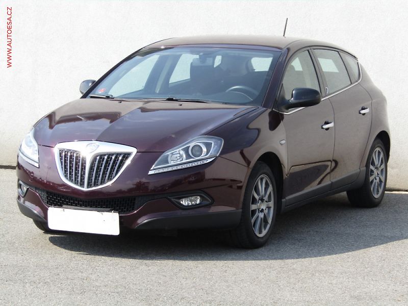 Lancia Delta (2009) 1.4T - fotka 3 z 3