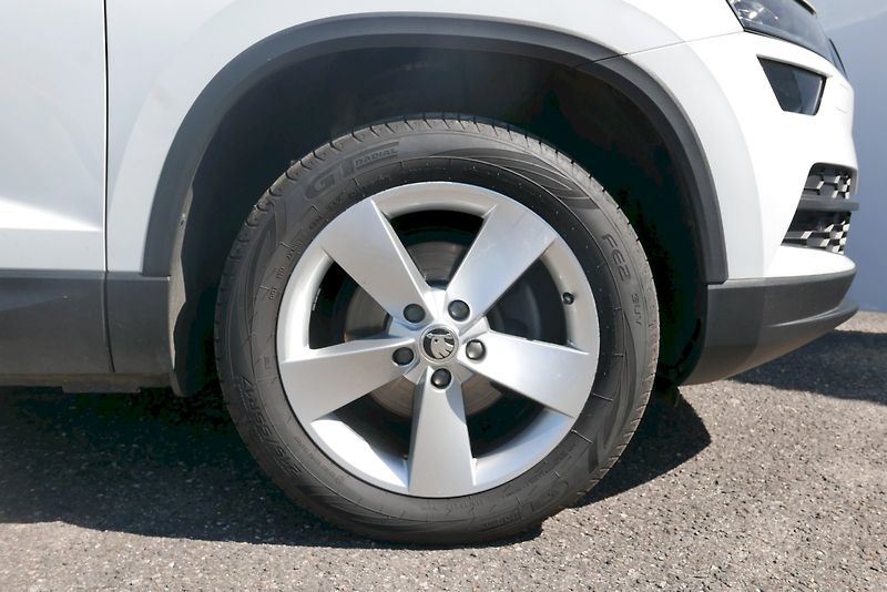 Škoda Karoq (2020) 1.5 TSI 110KW 6°MP Style - fotka 24 z 30