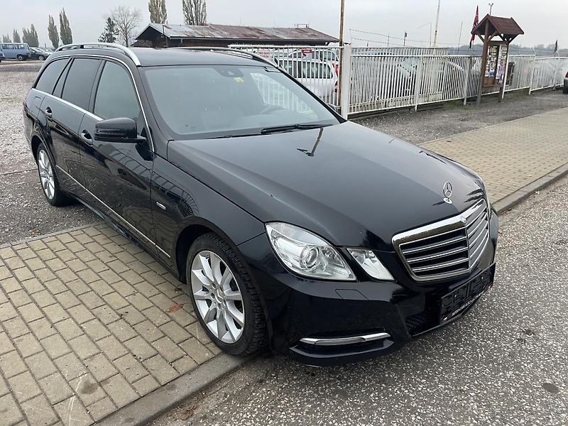 Mercedes-Benz Třídy E (2011) 250cdi T 4M 150kw - fotka 9 z 49