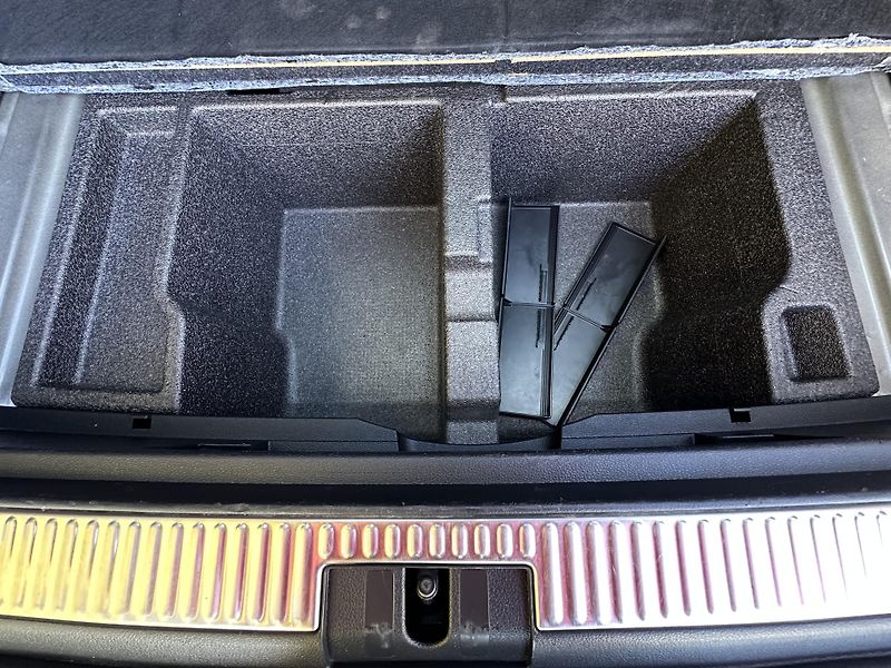 Škoda Superb (2021) KOMBI 2.0TSI/140kW* DSG* - fotka 33 z 39