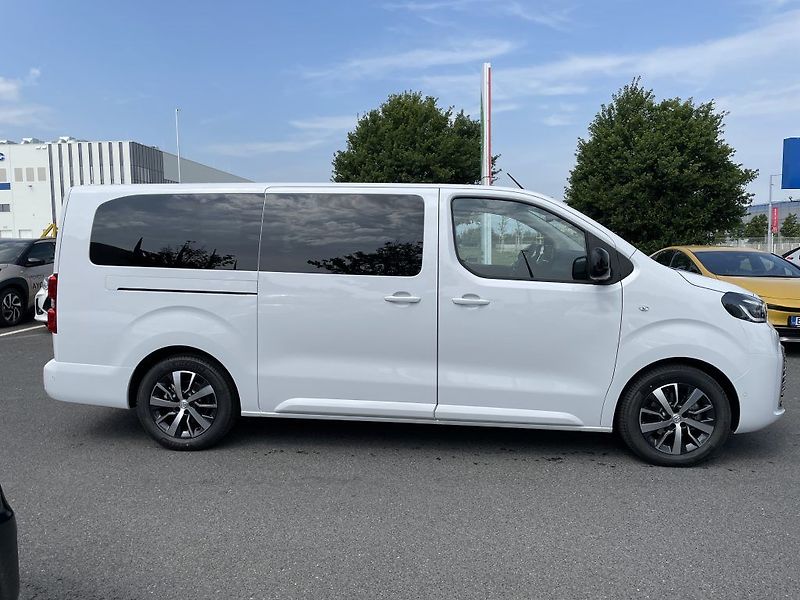 Toyota ProAce Verso 2.0D140k Family 8S odběr ihned - fotka 2 z 32