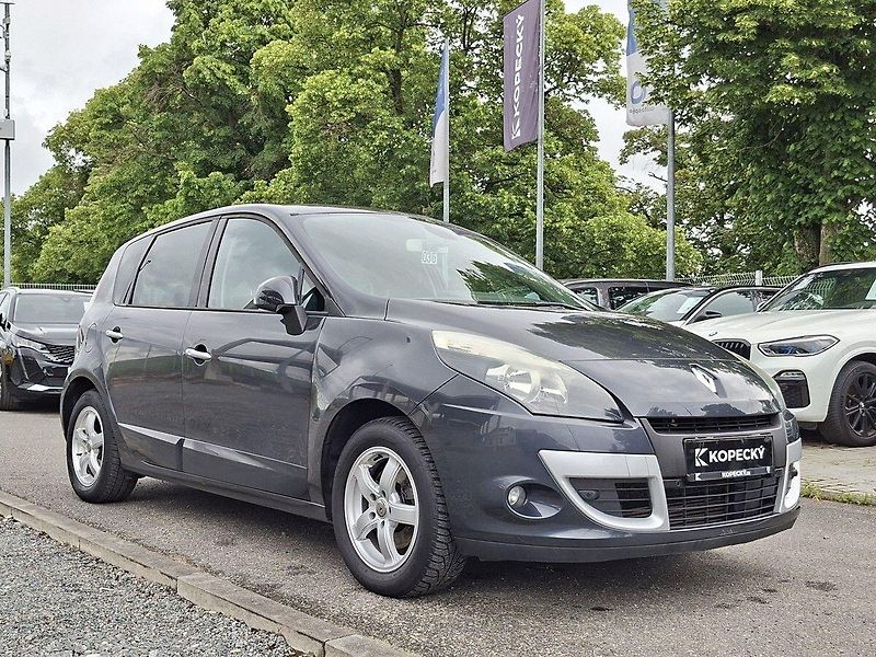 Renault Scénic 1,4 TCe 130k M6 - fotka 8 z 23