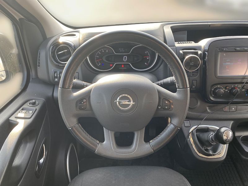 Opel Vivaro 1.6 CDTI 107 kW - fotka 12 z 23