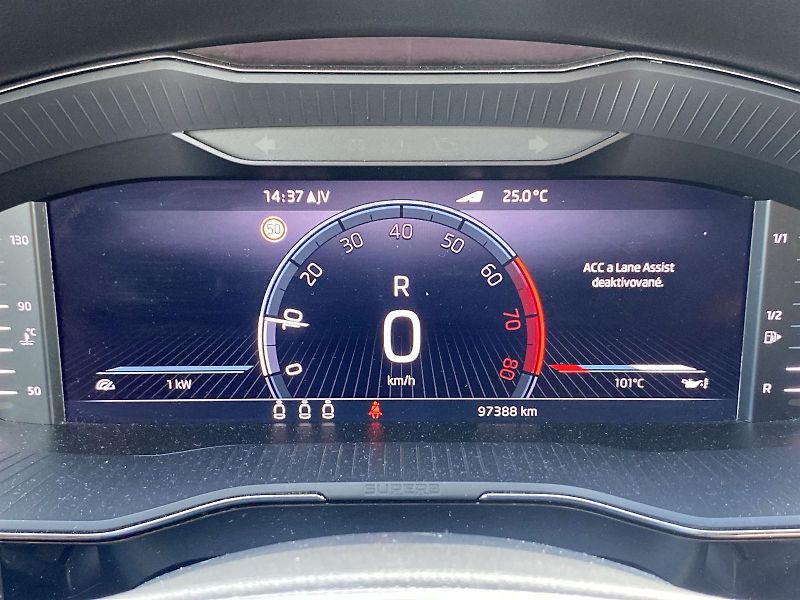 Škoda Superb (2022) 2.0 TSI 206kW 4x4 DSG L&K - fotka 7 z 41