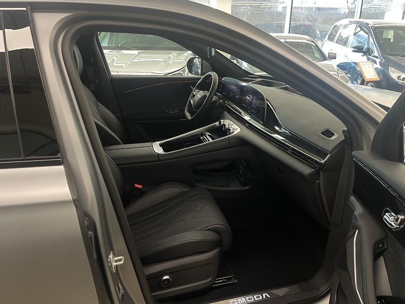 Omoda 9 (2025) Omoda 9 PHEV Premium  - fotka 22 z 56