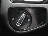 Volkswagen Golf (2019) Highline 2.0 TDI, Automat - náhled 17