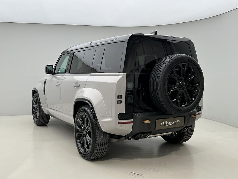 Land Rover Defender (2026) 110 P635 OCTA AWD AUT - fotka 4 z 69