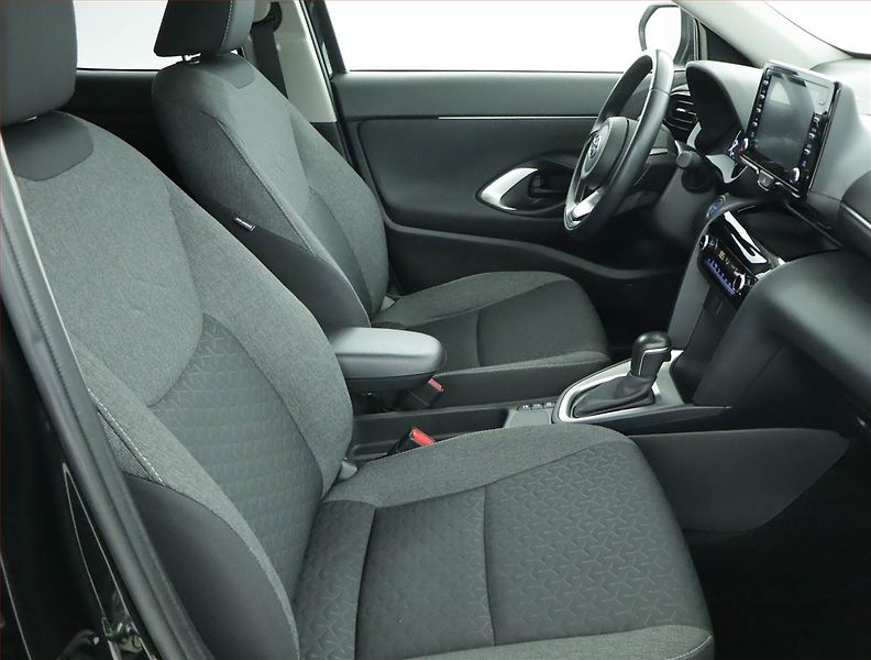 Toyota Yaris Cross (2022) 1.5 VVT-iE - fotka 9 z 19