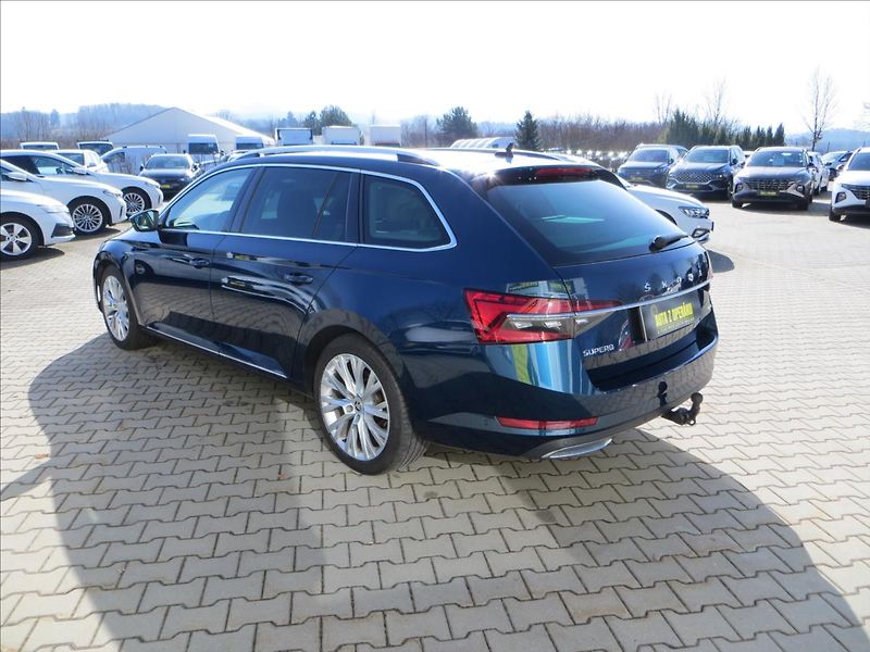 Škoda Superb 2,0 TDI 147kW 4x4 L&K DSG ČR - fotka 5 z 33