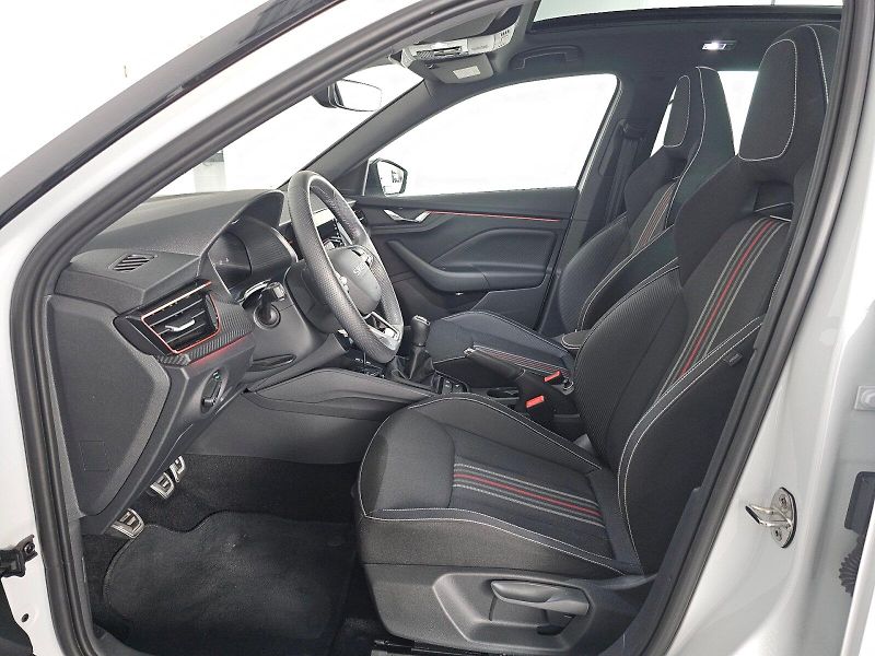 Škoda Kamiq (2025) 1.0TSi 85kW MONTE CARLO - fotka 6 z 35
