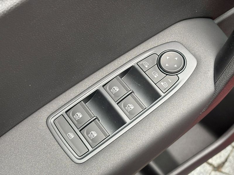 Renault Symbioz (2026) Evolution E-Tech 160 fullhybri - fotka 25 z 39
