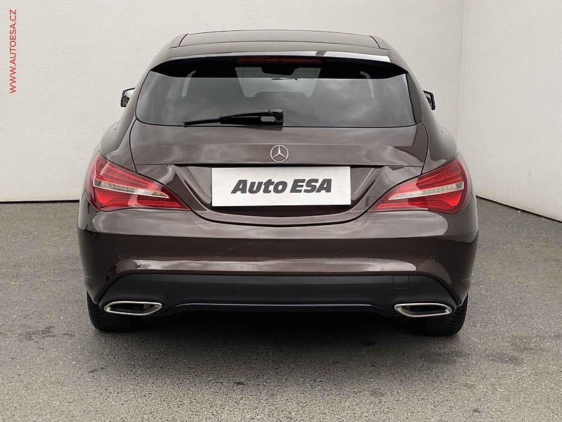 Mercedes-Benz CLA (2017) 1.6T 200, AT, LED, navi - fotka 5 z 18