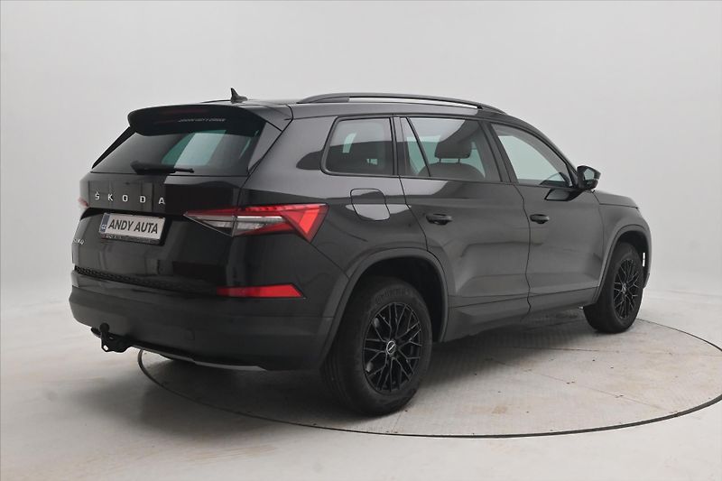 Škoda Kodiaq 2,0 TDI 110kW DSG Ambition Zár - fotka 5 z 32